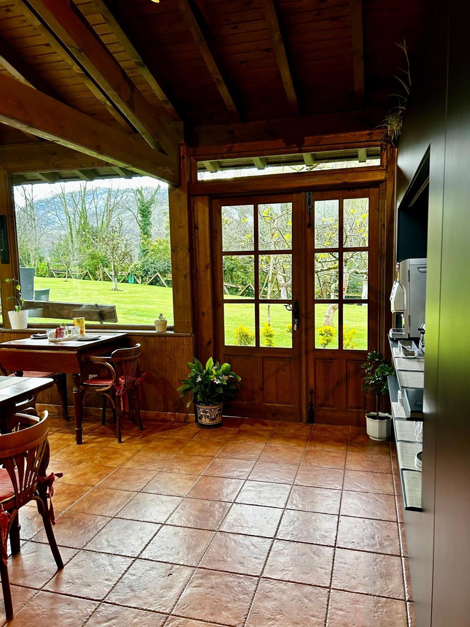 La Casina De La Arquera Villa Llanes Exteriör bild